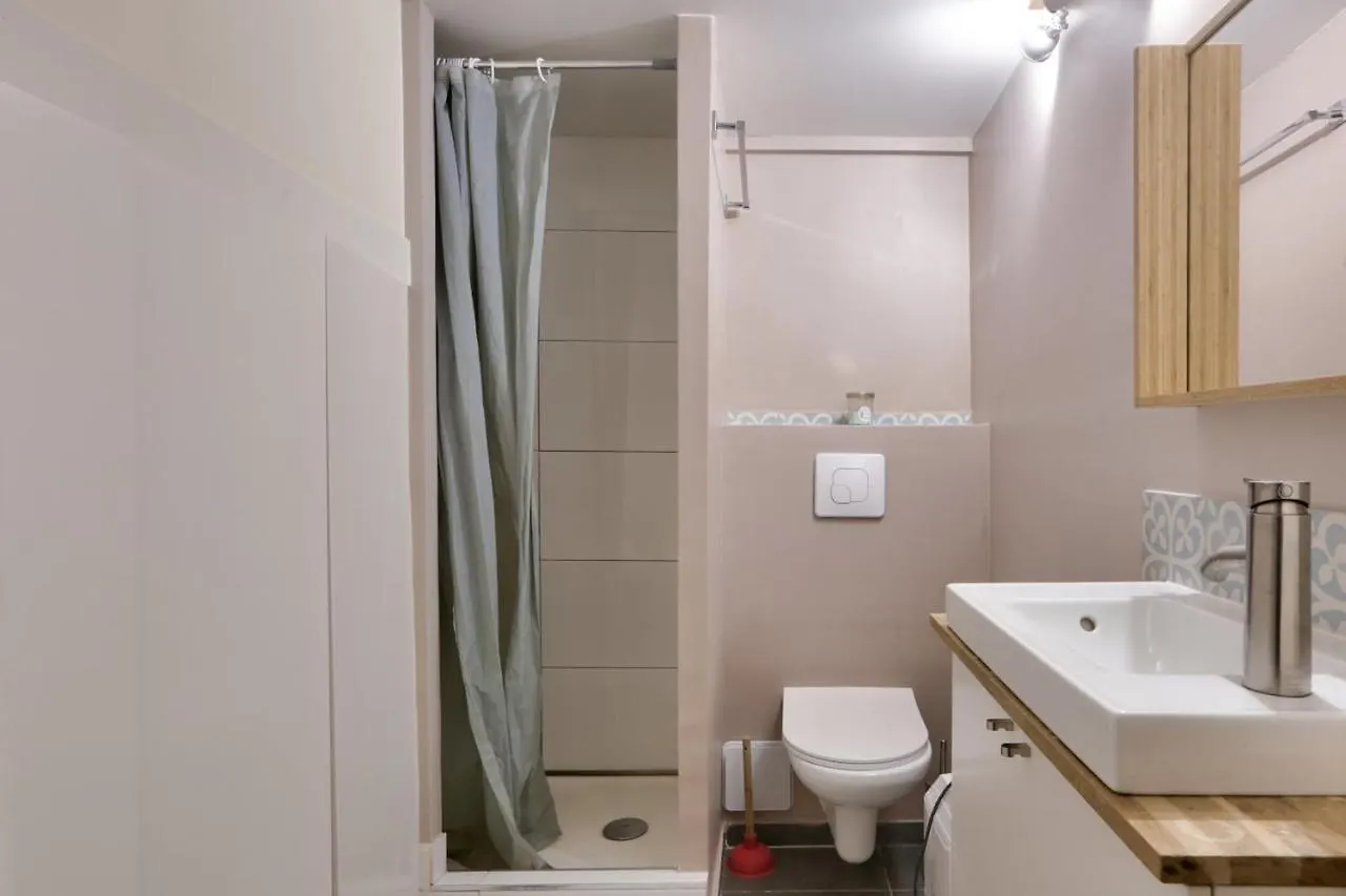 Charming Studio - Paris 18Th District Διαμέρισμα