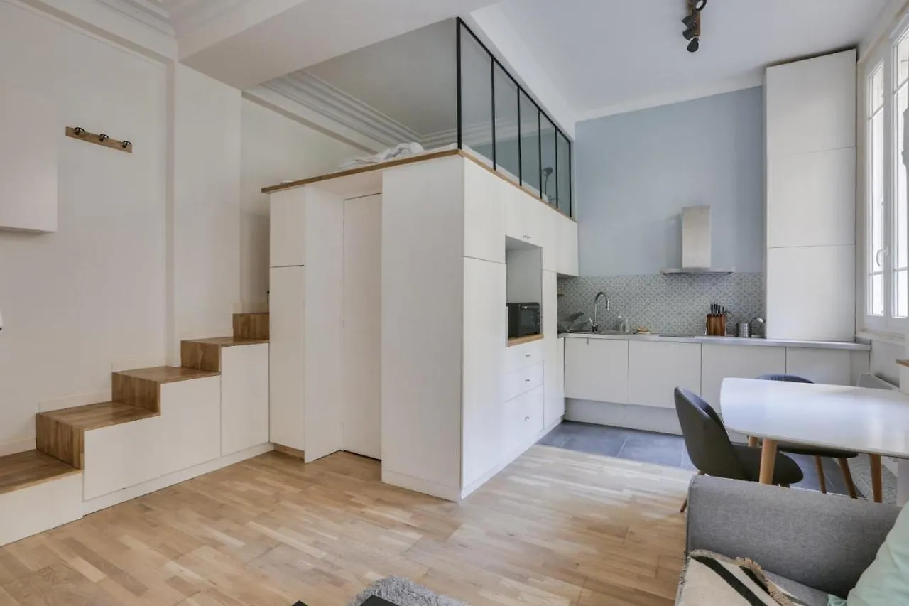 Charming Studio - Paris 18Th District Διαμέρισμα